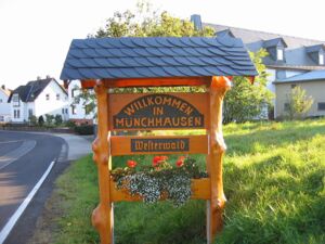 Ortsteingangsschild Willkommen in Münchhausen
